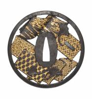 鍔　銘　埋忠宗武作　銀杏散冊子透鍔　(TU-021225)-2