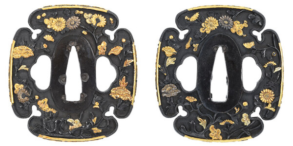 鍔 無銘 古美濃 菊牡丹図鍔 特別保存刀装具鑑定書