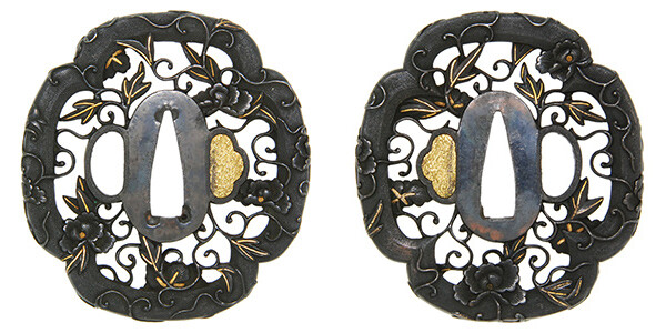 鍔 無銘 美濃 牡丹唐草透鍔 保存刀装具鑑定書