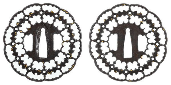 鍔 無銘 京正阿弥 分銅鐶繋透鍔 特別保存刀装具鑑定書