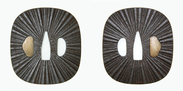 鍔 銘 早乙女家貞 日足文図鍔 保存刀装具鑑定書