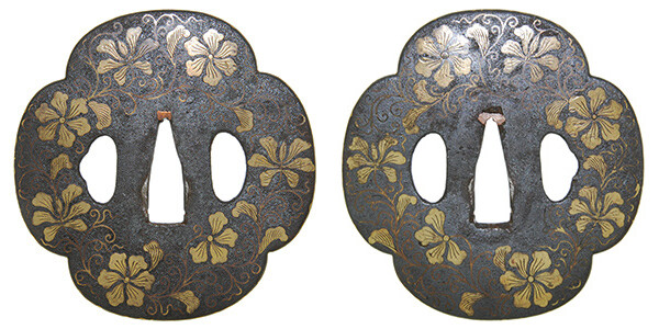 鍔 無銘 与四郎 蘭花図鍔