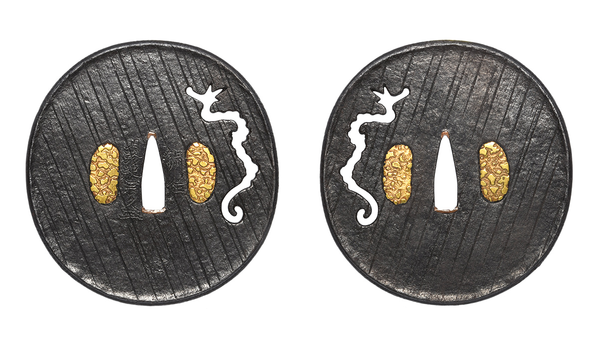 鍔　銘　加州住明珍紀宗久(花押)　雨龍透鍔　保存刀装具鑑定書 商品画像